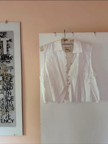 kpc sleeveless button up