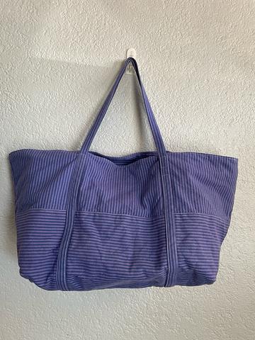 Open top stripe tote