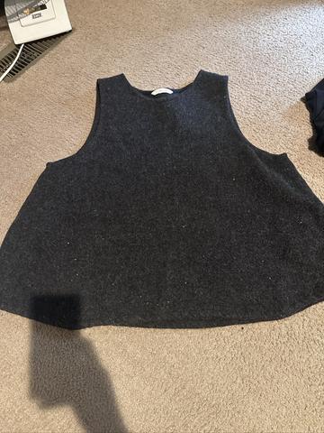 Parabola Vest