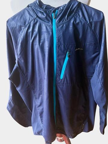 men’s windbreaker large