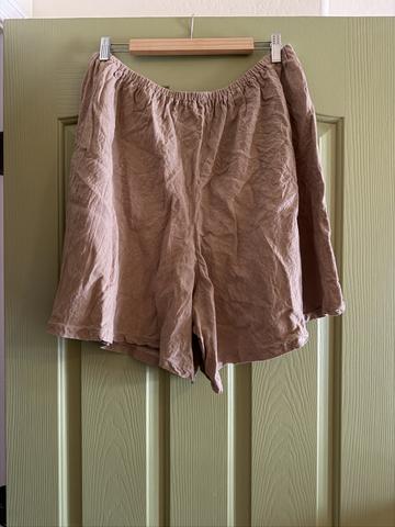Linen Short