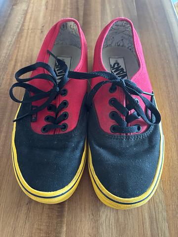 Colour block Mickey Mouse sneakers