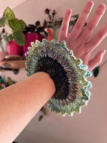 Knit Scrunchie
