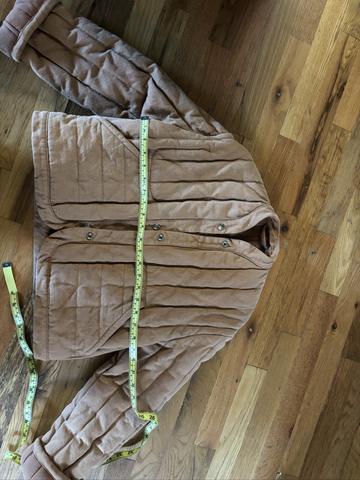Cropped quilted jacket