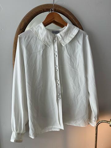 Peter Pan button up blouse