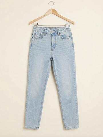 American Eagle Light Wash Jeans