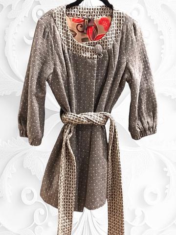 Nelli USA Grey & White Jacket With Red Satin Interior Size Large