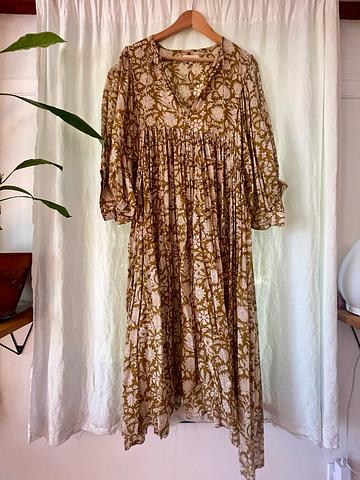 Daughters of India - Ishya Gown - Lucky Sweater