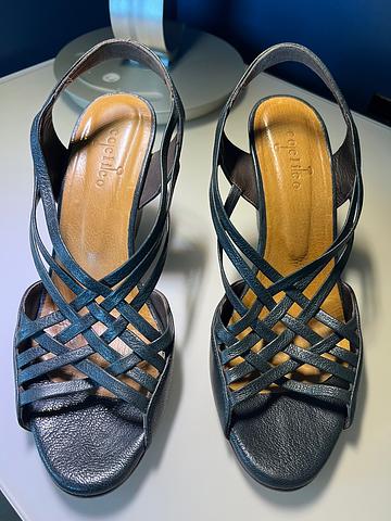 Wedge sandals (size 40)