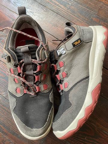 Canyonview Hiking Shoes