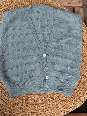 Cropped vest