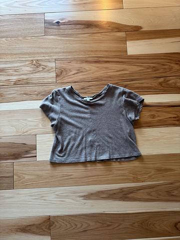 Lou tee