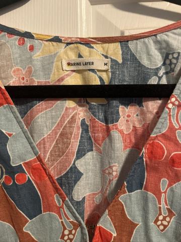 Tropical floral linen