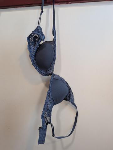 Natori lace 32b