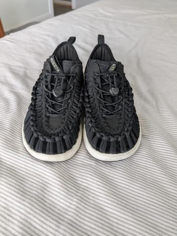 Uneek Sandals