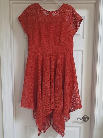 Geometric lace hankerchief dress