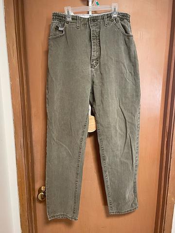 tapered jeans