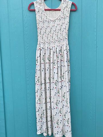 Fin and Vince smocked ditsy floral dress
