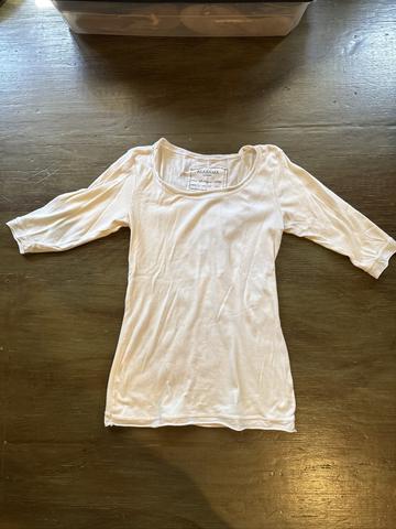 scoop neck t-shirt