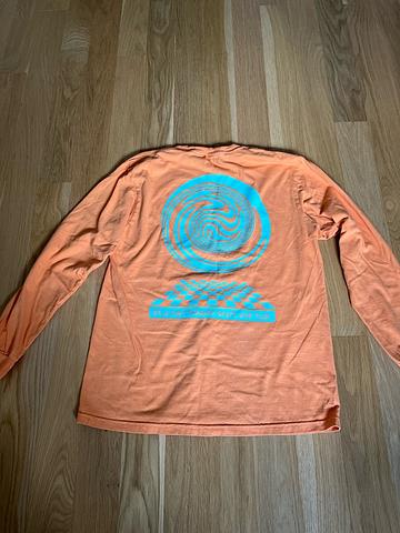Graphic long sleeve