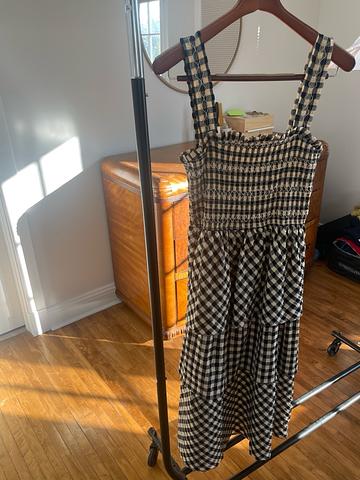 Tiered ruffle gingham nap dress
