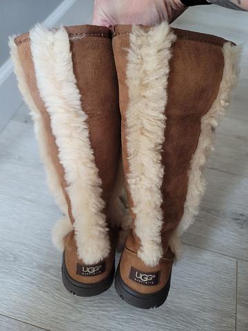 Ugg sheepskin lined suede boots