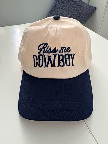 Kiss Me Cowboy Hat
