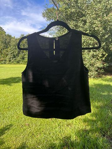 Bay cropped top
