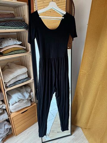 Jumpsuit imbodhi sleeved