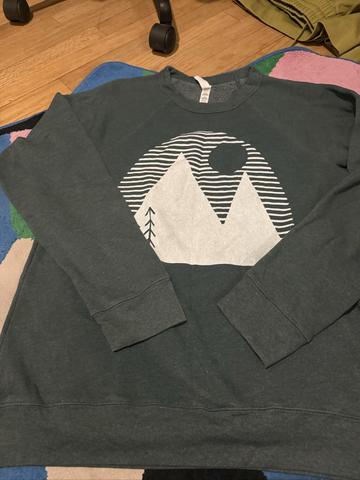 Mountain sweatshirt