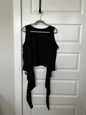 Black Isabel Tank