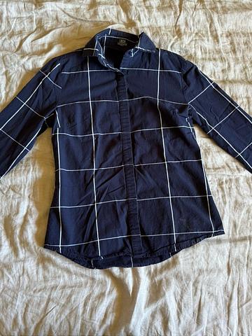 Long sleeve button up