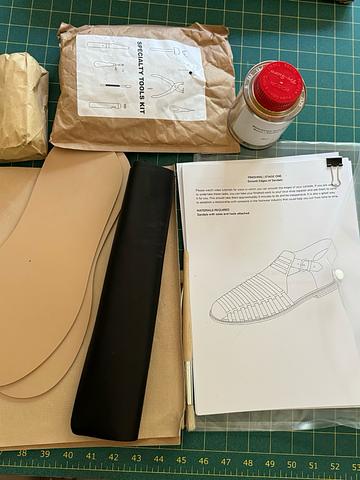 Shoe kit