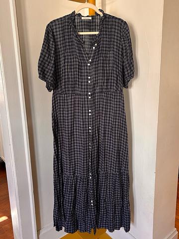Revi Dress
