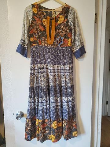 Keyhole dress