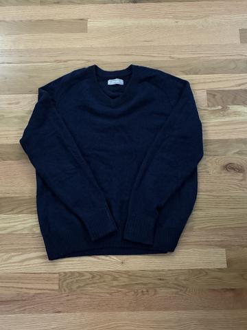 Cashmere v-neck sweater