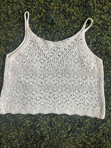Lace crop tank
