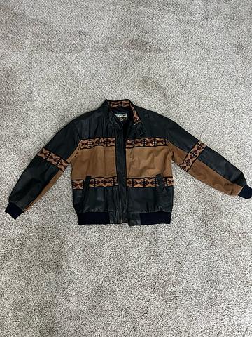 Adler Two Tone