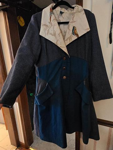 Vogue 1890 Long Coat
