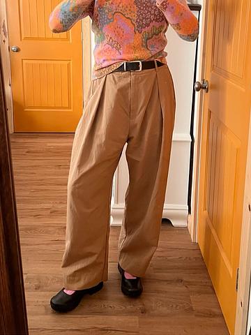 Pleated wide leg trousers