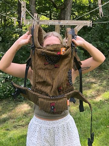 Tula grow carrier