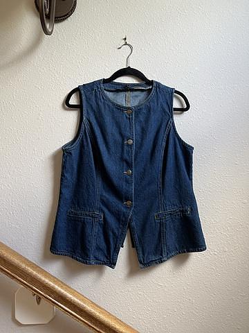 Cotton denim vest