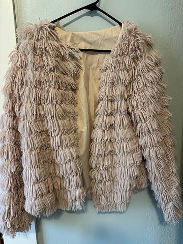 Soft fringe jacket