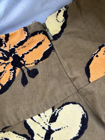 Fei Lightweight Corduroy Butterfly Skirt