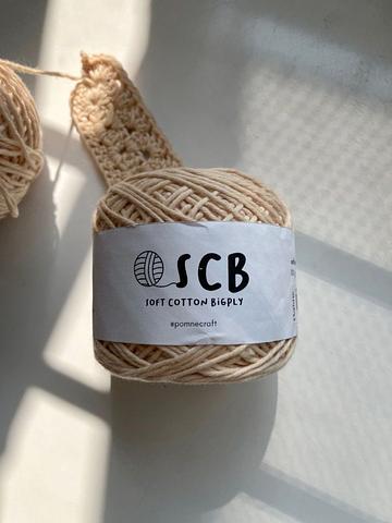 Soft beige cotton yarn