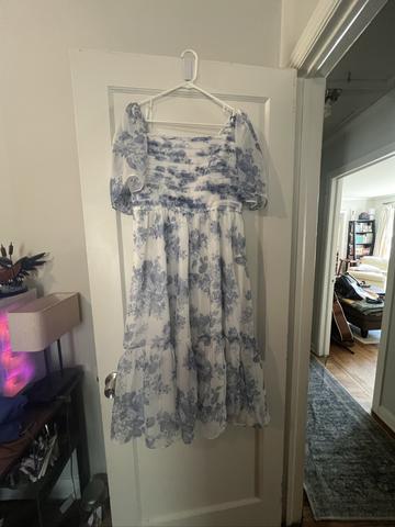Midi blue floral dress