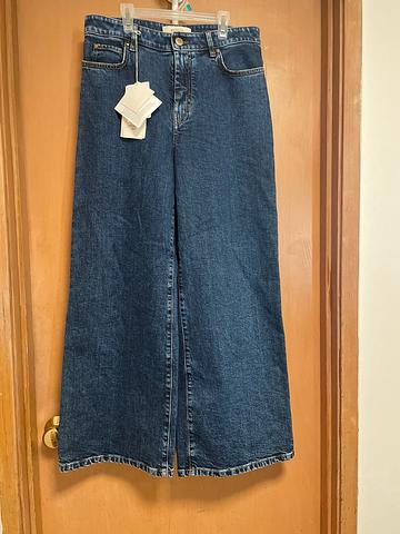 Wide leg jeans