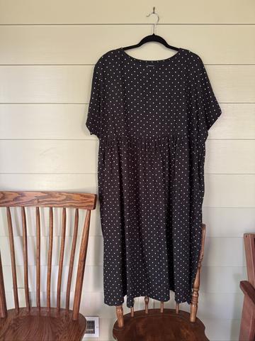 Black polka dot linen dress
