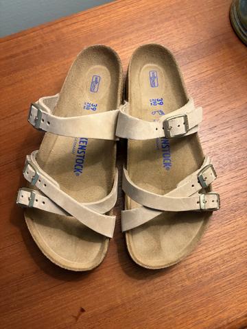 Leather sandals