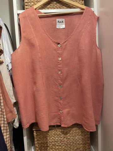 Button down tank